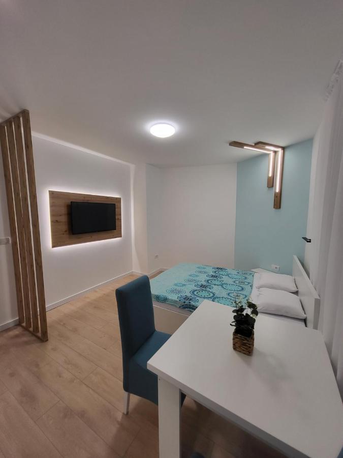 Harmony Suites Sajmiste Экстерьер фото