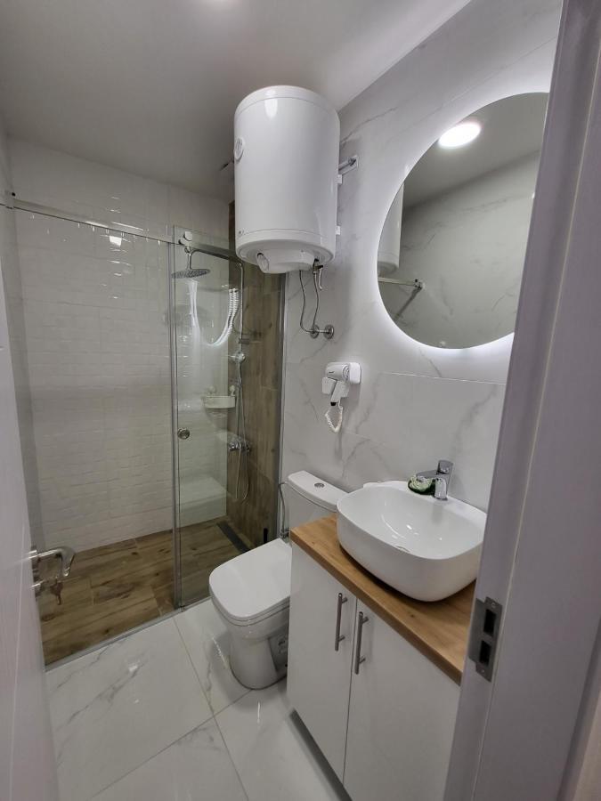 Harmony Suites Sajmiste Экстерьер фото